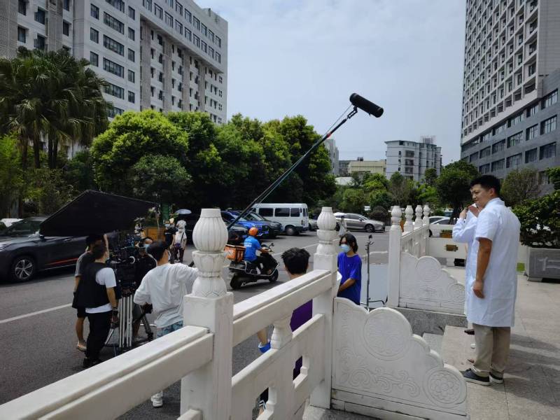 正安县广告片拍摄公司低成本实现高规格制作的诀窍